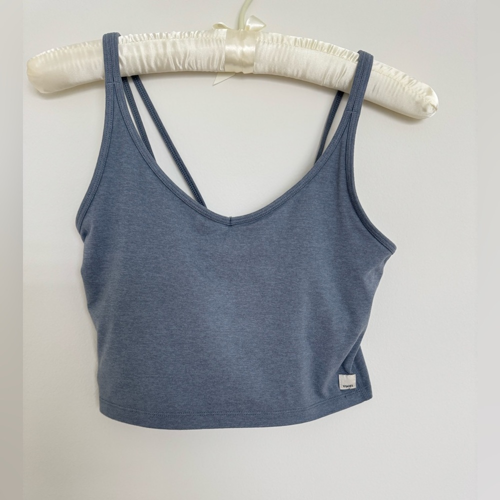 VUORI- Halo Performance crop top- Size L